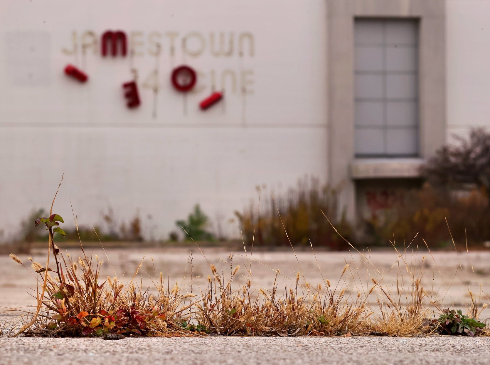 Jamestown Mall "a significant maintenance problem"